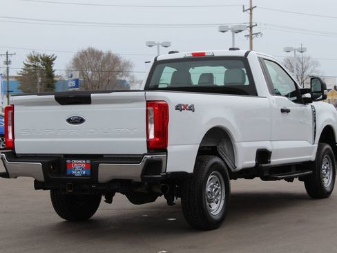 Used 2024 Ford F250 XL w/ Snow Plow Prep Package image 7