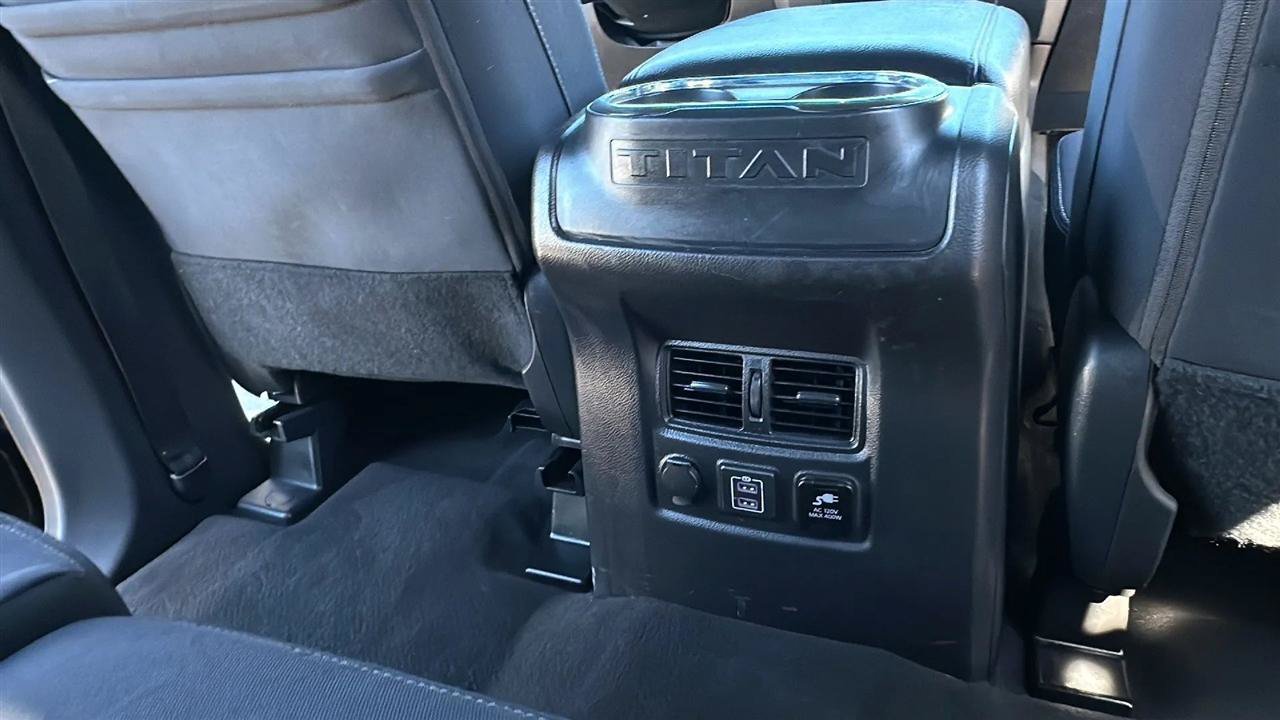 Used 2019 Nissan Titan SV w/ SV Convenience Package RWD image 38