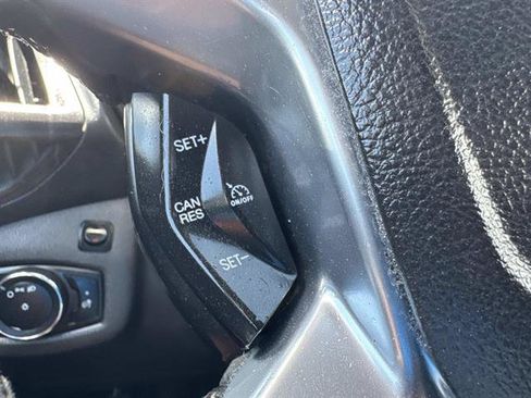 Used 2018 Ford Transit Connect XL FWD image 15