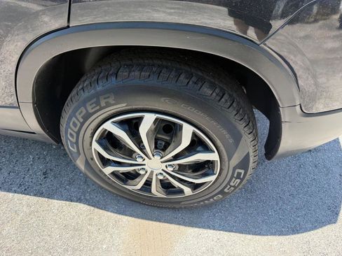Used 2015 Chevrolet Trax LS FWD image 15