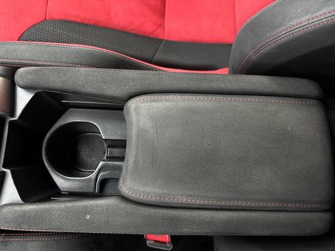 Used 2018 Honda Civic Type R image 31