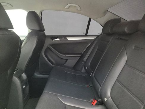 Used 2014 Volkswagen Jetta SE image 18