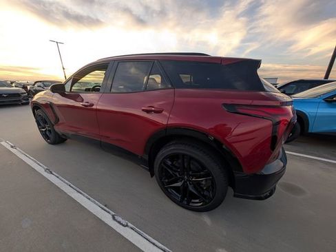 New 2026 Chevrolet Blazer EV RS w/ LPO, Blackout Package image 10