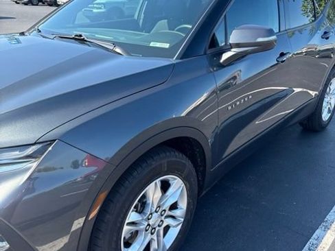 Used 2019 Chevrolet Blazer LT AWD/4WD image 2