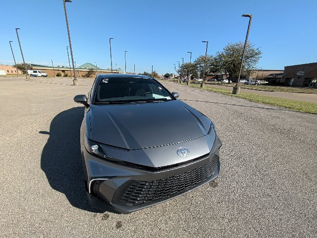 Used 2026 Toyota Camry SE w/ Convenience Package FWD image 13