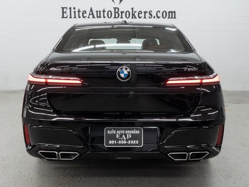 Used 2023 BMW 760i xDrive w/ Executive Package AWD/4WD image 4