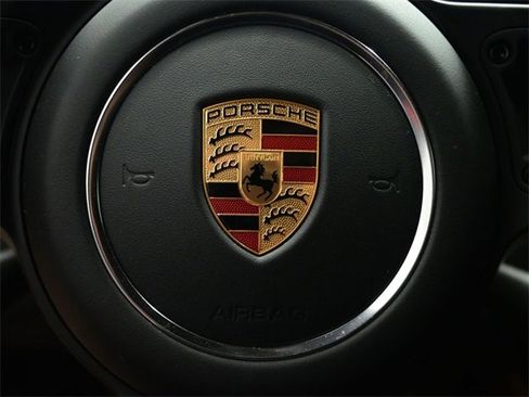 Used 2018 Porsche 911 GT3 image 11