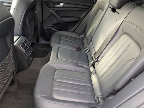 Used 2019 Audi Q5 2.0T Premium Plus w/ Premium Plus Package AWD/4WD image 20