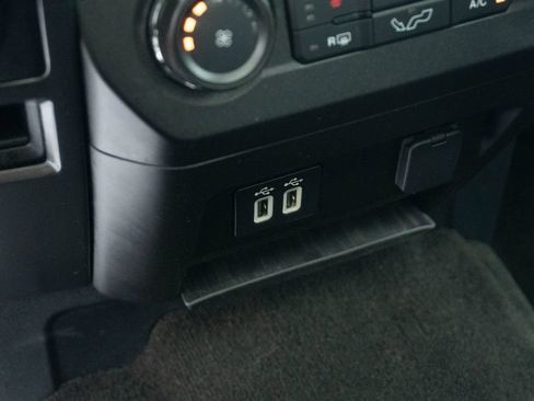 Used 2019 Ford F150 Lariat AWD/4WD image 27