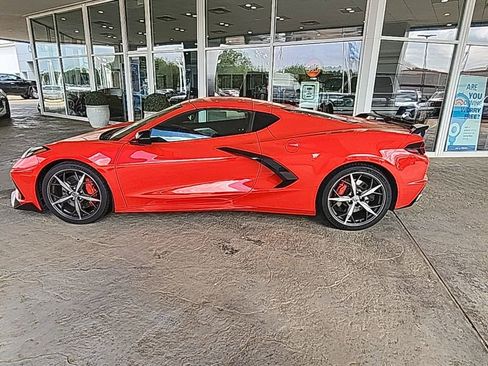 Used 2021 Chevrolet Corvette Stingray Preferred Cpe w/ Z51 Performance Package image 10