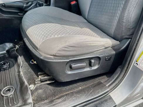 Used 2021 Toyota Tacoma TRD Sport AWD/4WD image 19