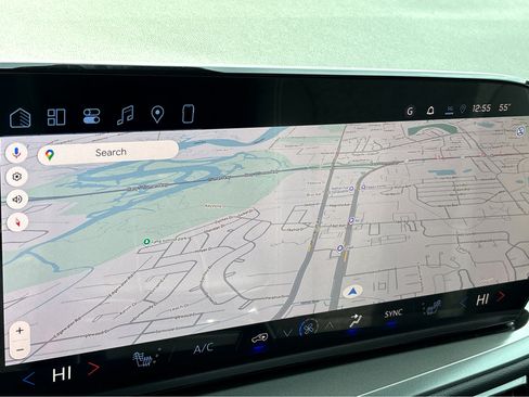 New 2026 Chevrolet Traverse LT w/ LPO, Floor Liner Package image 9