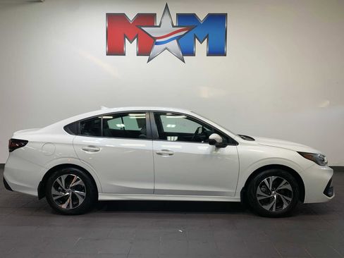 Used 2025 Subaru Legacy Premium image 2