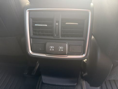 Used 2021 Subaru Forester Limited w/ Popular Package #3 AWD/4WD image 27