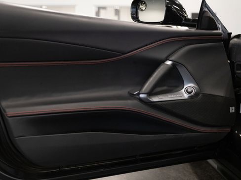 Used 2019 Ferrari 812 Superfast RWD image 15