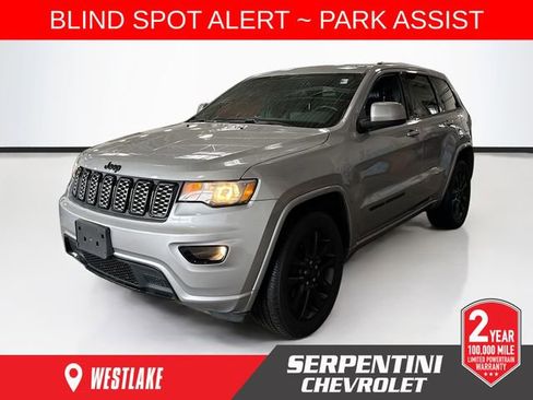 Used 2020 Jeep Grand Cherokee Altitude image 1