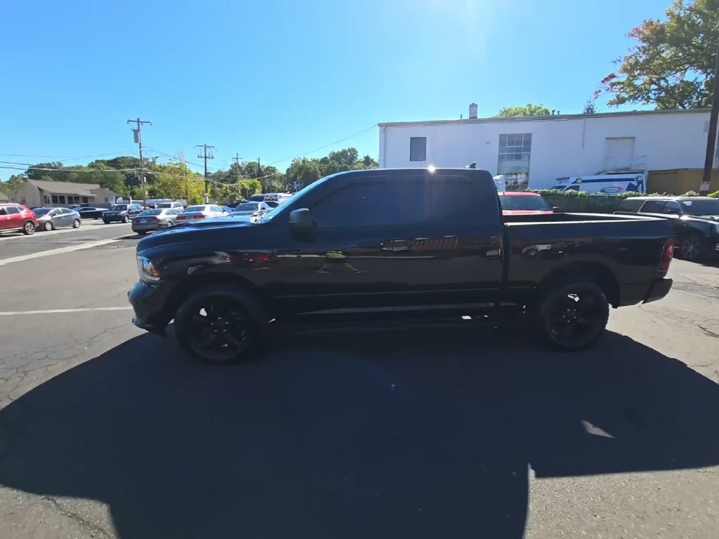 Used 2019 RAM 1500 Express w/ Wheel & Sound Group AWD/4WD image 8