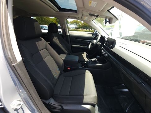 Certified 2024 Honda CR-V EX image 12
