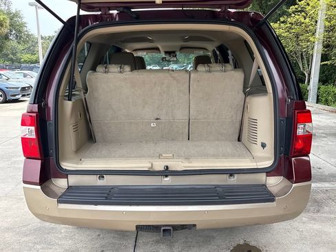 Used 2012 Ford Expedition XLT RWD image 30