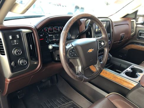 Used 2015 Chevrolet Silverado 3500 High Country w/ Duramax Plus Package image 16