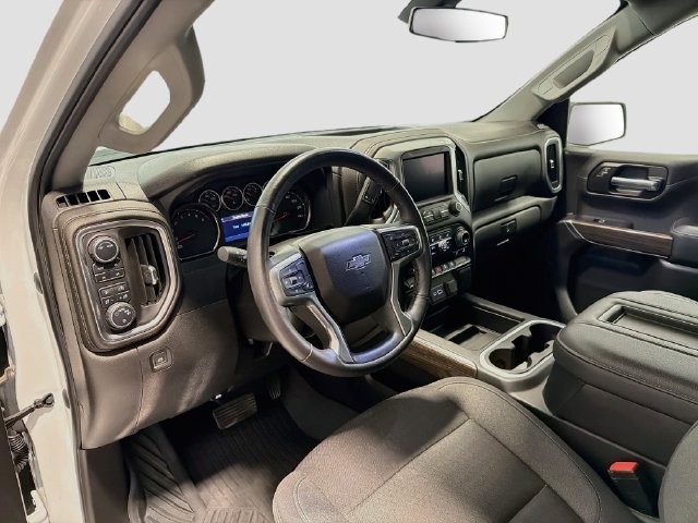 Used 2022 Chevrolet Silverado 1500 RST AWD/4WD image 9