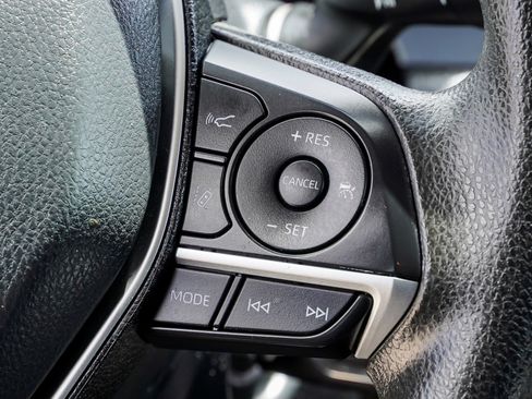 Certified 2022 Toyota Camry LE AWD/4WD image 32
