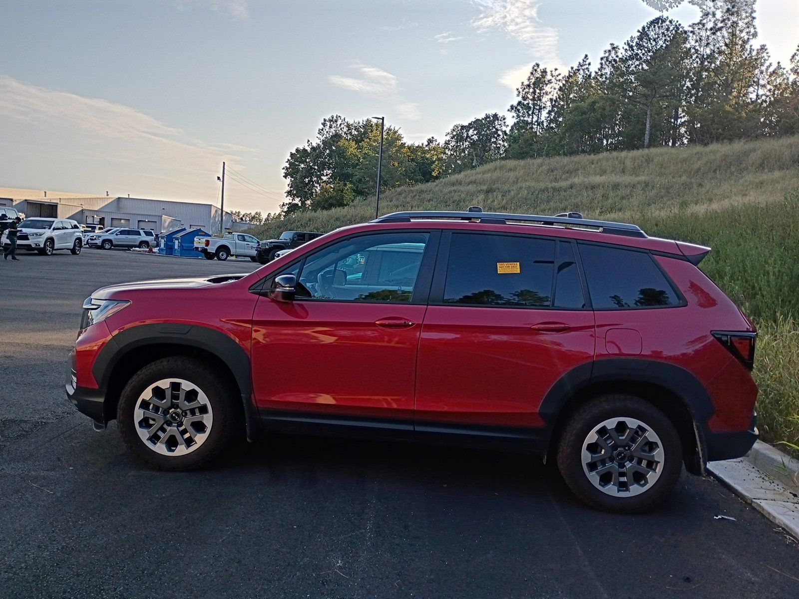 Used 2025 Honda Passport TrailSport image 8
