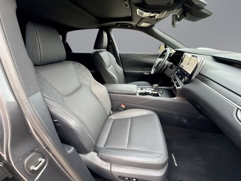 Used 2026 Lexus RX 350 Premium w/ Accessory Package (Z1) FWD image 16