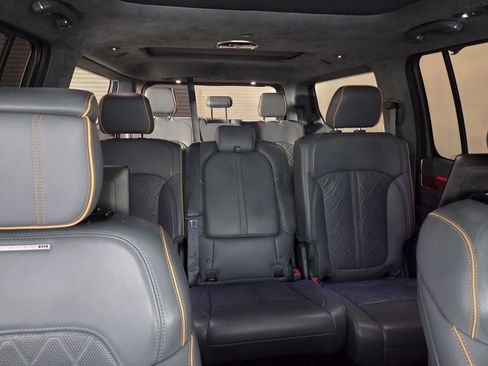Used 2023 Jeep Grand Wagoneer Series III w/ Rear Seat Video Group 1 AWD/4WD image 40