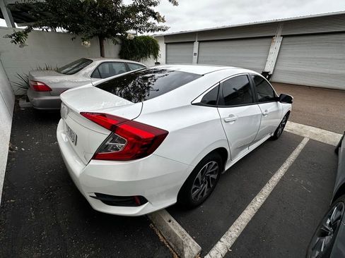 Used 2016 Honda Civic EX image 16