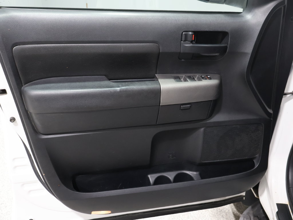 Used 2010 Toyota Tundra 4x4 Double Cab image 10