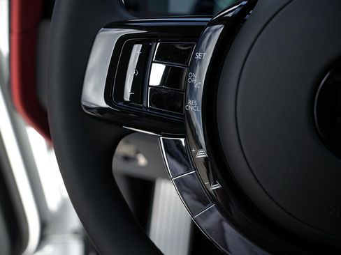 New 2026 Rolls-Royce Cullinan AWD/4WD image 24