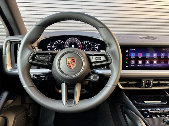 Certified 2026 Porsche Cayenne AWD/4WD image 14