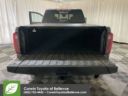 Used 2024 GMC Sierra 3500 Denali Ultimate image 17