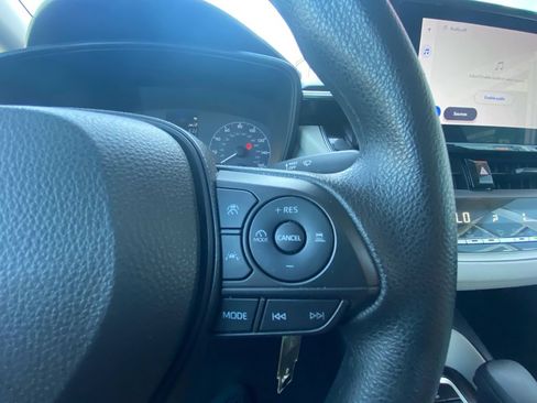 Used 2023 Toyota Corolla LE FWD image 19