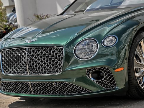 Used 2024 Bentley Continental GT Mulliner AWD/4WD image 10