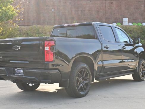 Used 2024 Chevrolet Silverado 1500 High Country w/ Midnight Edition image 9