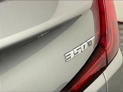 Certified 2023 Cadillac XT4 Premium Luxury AWD/4WD image 24