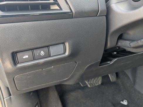 New 2026 Nissan Sentra SR w/ SR All Weather Package FWD image 22