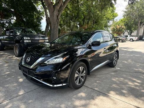 Used 2023 Nissan Murano SV AWD/4WD image 2