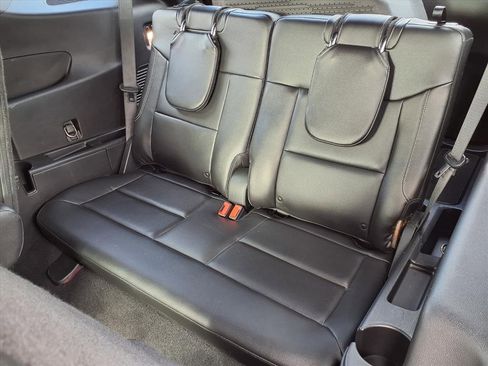 Certified 2020 Ford Explorer ST w/ ST Street Pack image 23