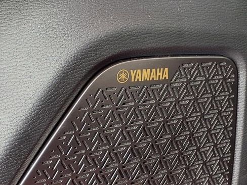 Used 2025 Mitsubishi Outlander SE image 22