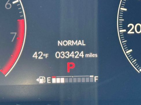 Used 2024 Honda CR-V EX-L image 19