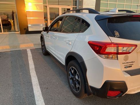 Used 2019 Subaru Crosstrek 2.0i Premium image 6