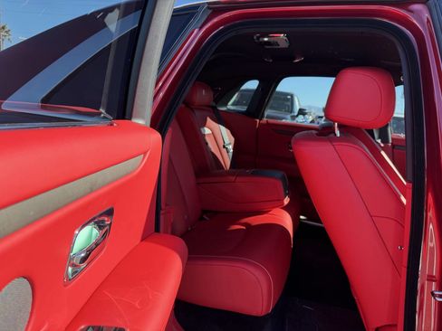 Used 2024 Rolls-Royce Ghost image 37