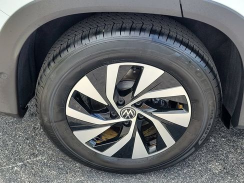 Certified 2026 Volkswagen Tiguan S FWD image 6