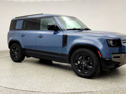 Used 2021 Land Rover Defender 110 X-Dynamic HSE AWD/4WD image 3
