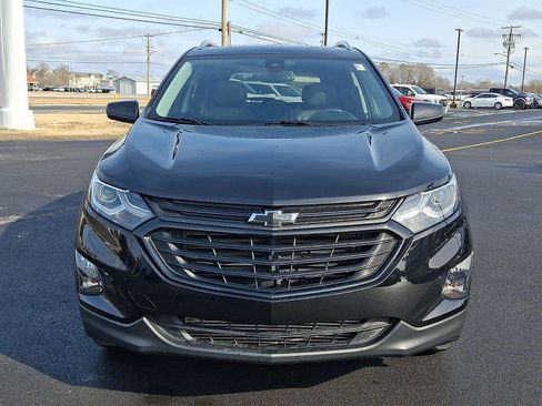 Used 2020 Chevrolet Equinox LT w/ Midnight Edition image 2