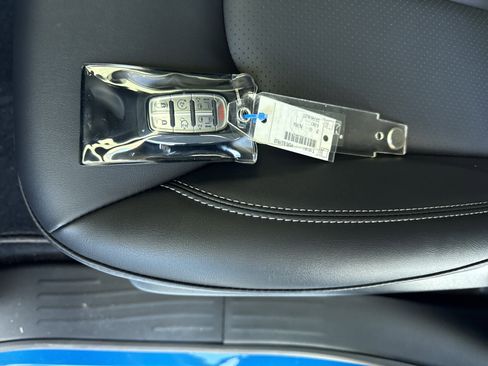 New 2026 Chrysler Pacifica Select w/ S Appearance Package image 34