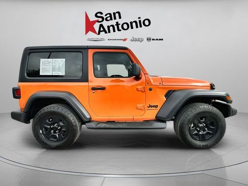 Certified 2025 Jeep Wrangler Sport AWD/4WD image 9